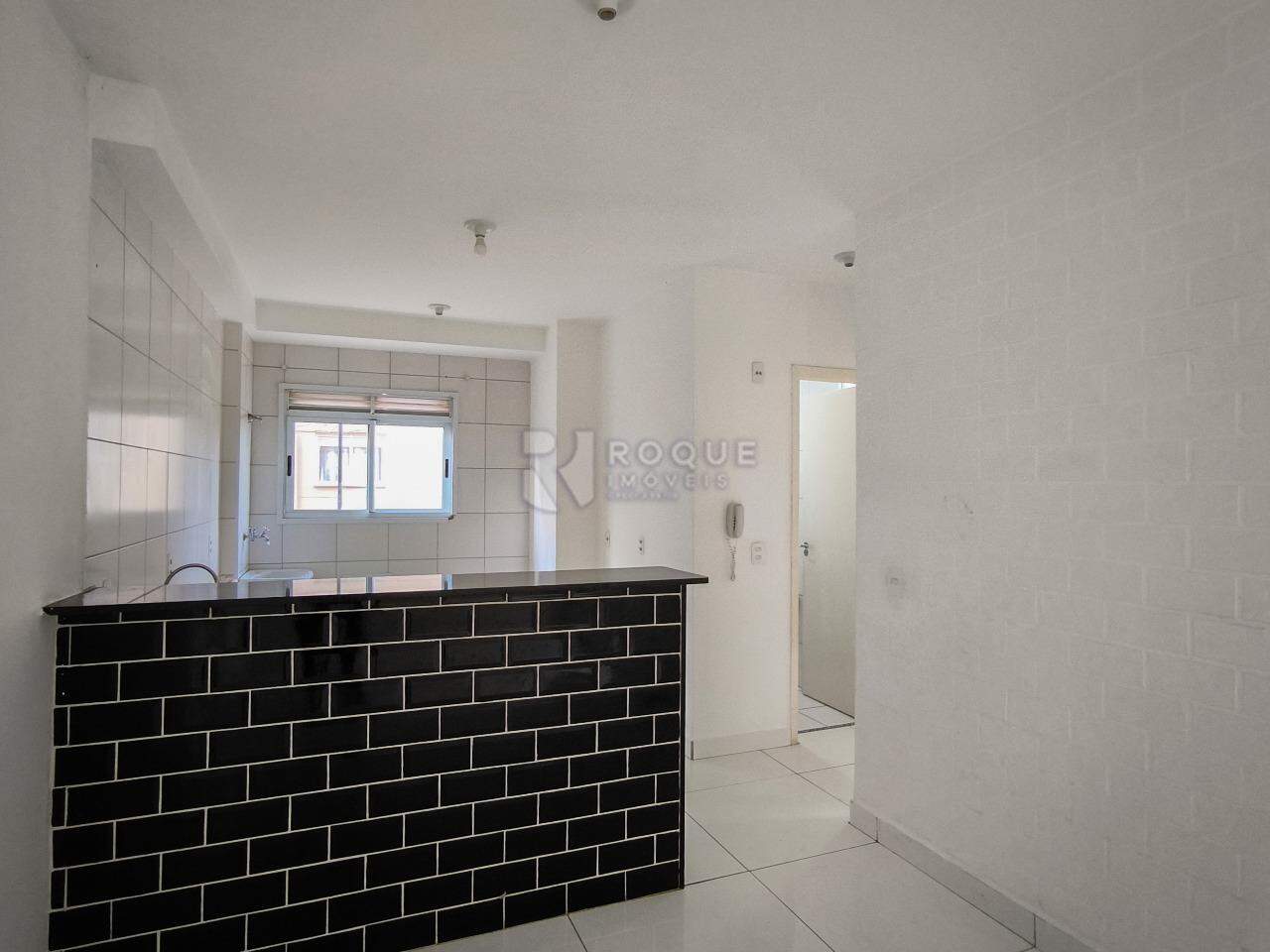 Apartamento à venda no bairro Residencial Rubi: COZINHA