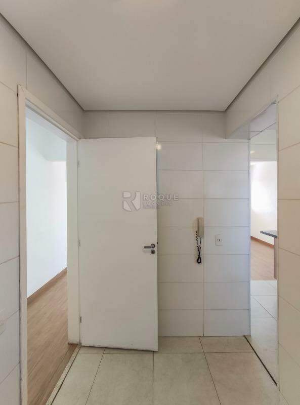 Apartamento para aluguel no bairro Jardim Residencial Francisco Cruãnes: Área de serviço