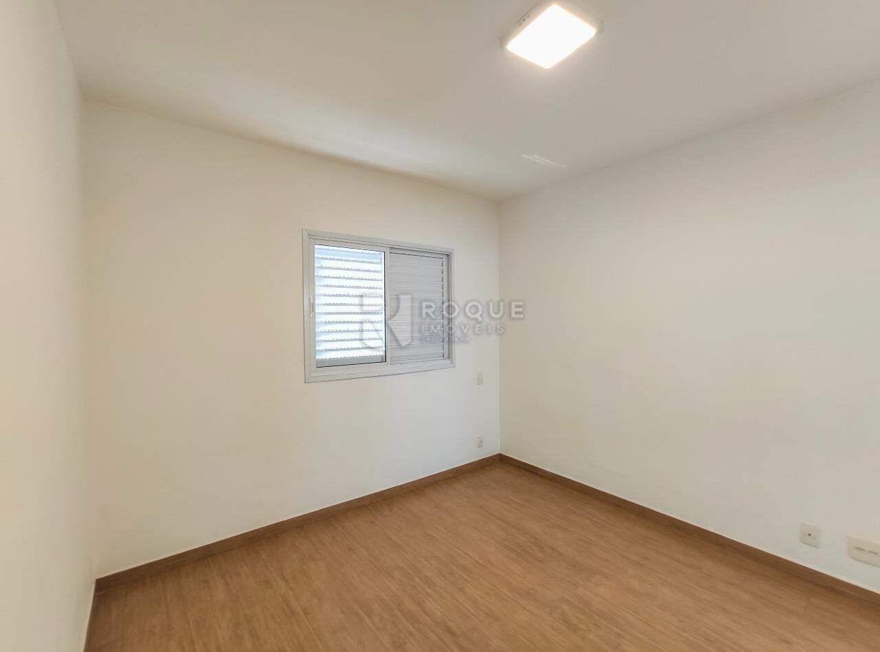 Apartamento para aluguel no bairro Jardim Residencial Francisco Cruãnes: Dormitório 3 suíte