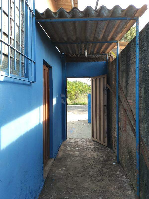 Barracão/Galpão para aluguel no bairro Jardim São Francisco: Corredor 