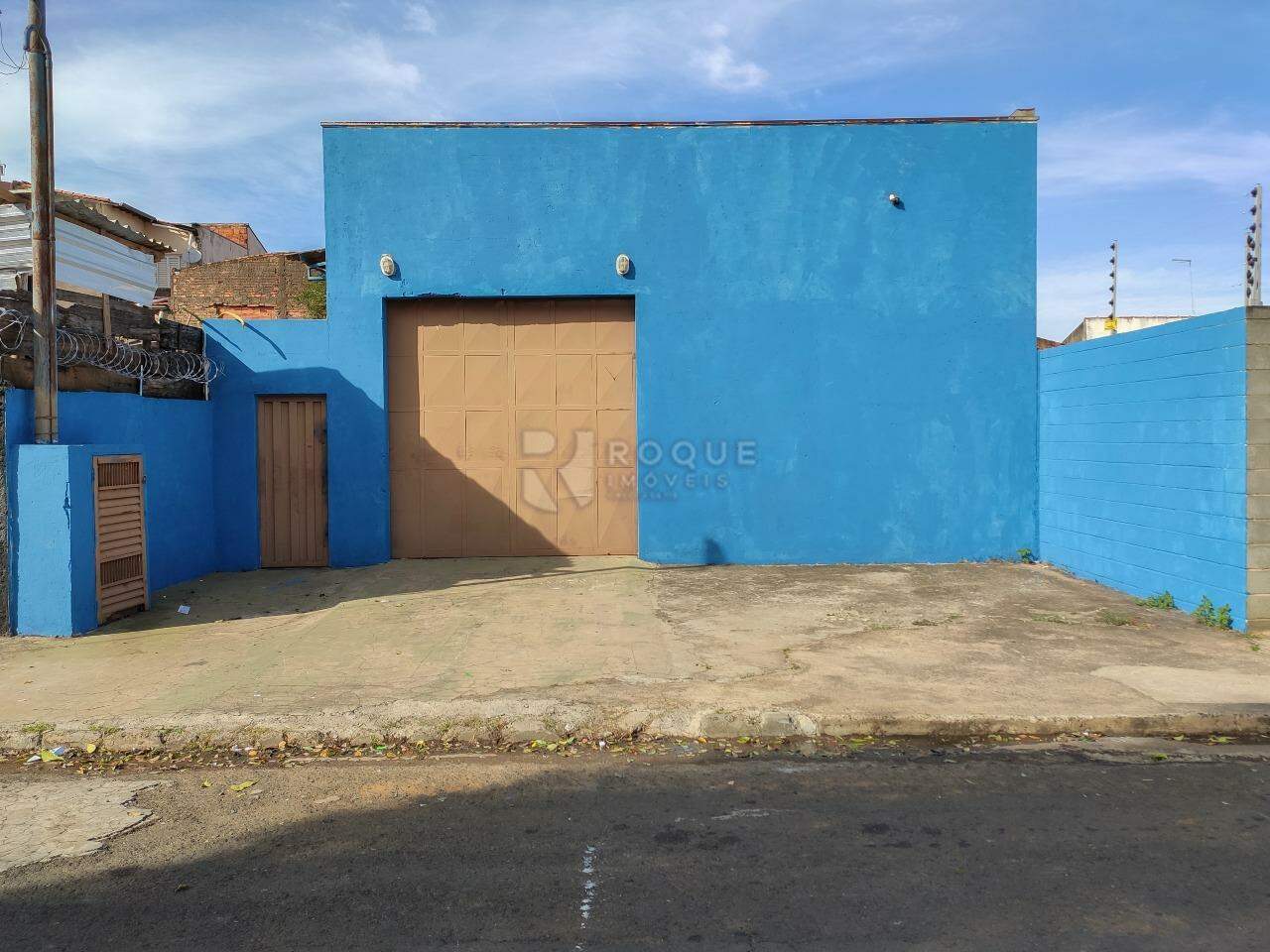 Barracão/Galpão para aluguel no bairro Jardim São Francisco: Fachada 