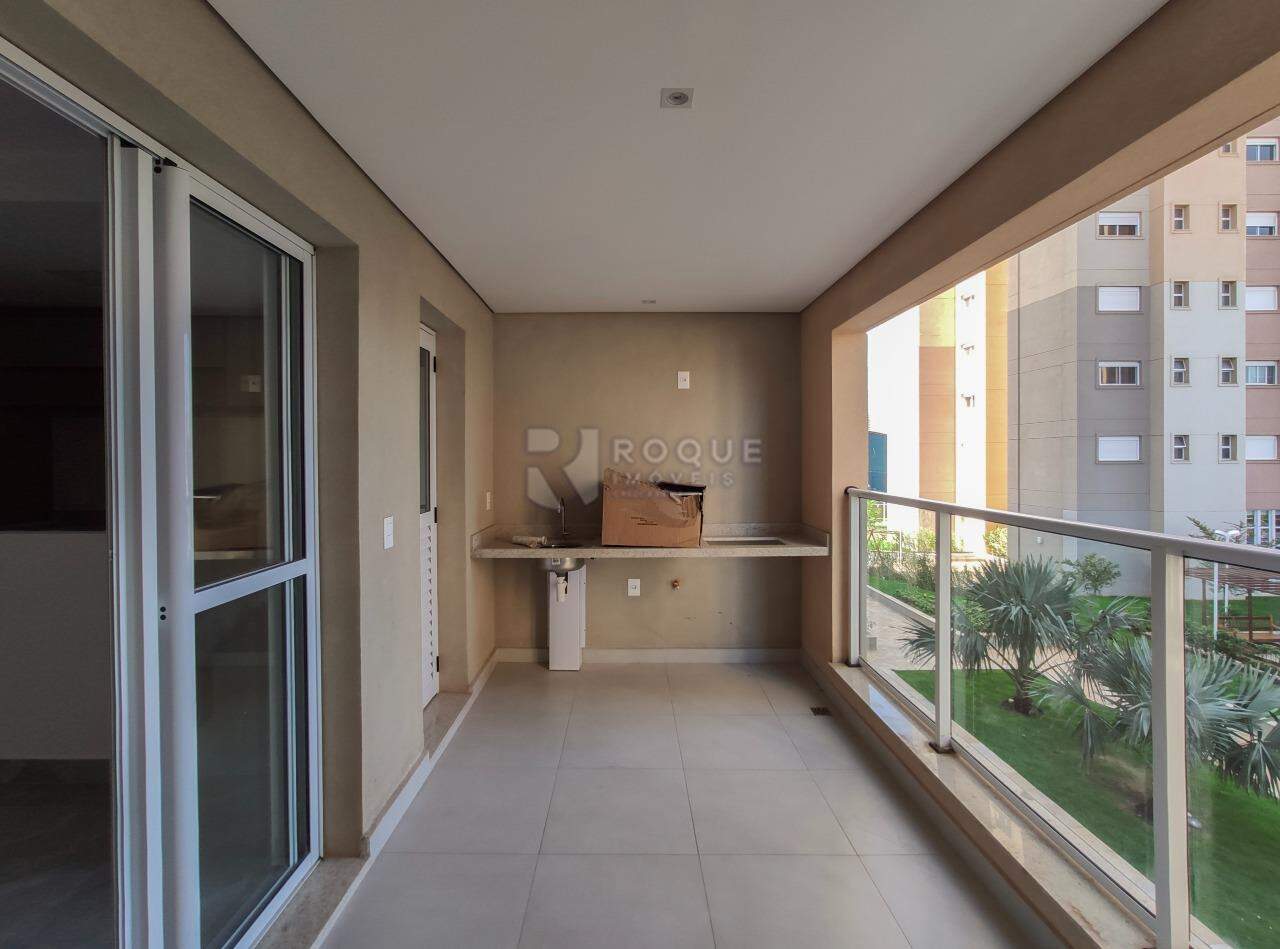 Apartamento à venda no bairro Vila Primavera: Sacada 