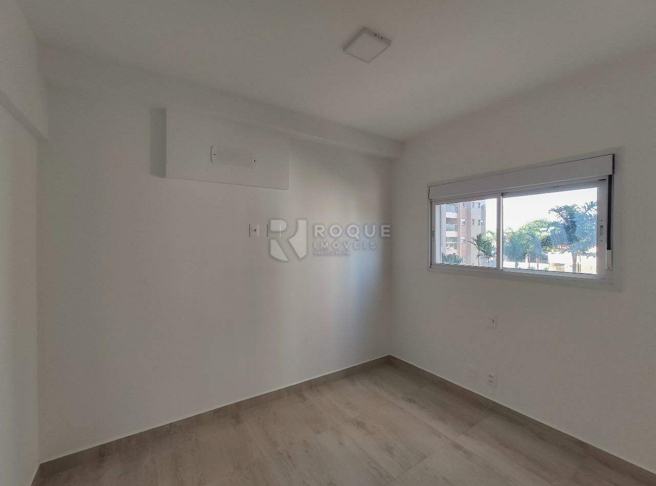 Apartamento à venda no bairro Vila Primavera: Suíte 1
