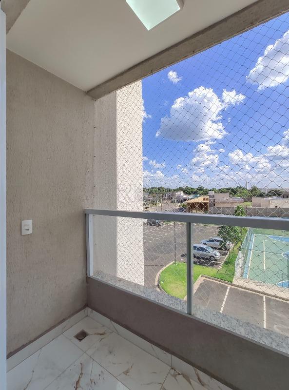 Apartamento à venda no bairro Vale das Esmeraldas: Sacada 