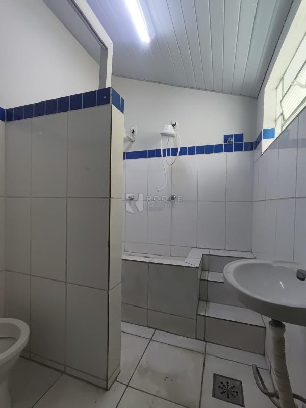 Casa Residencial para aluguel no bairro Vila Claudia: Wc social 01