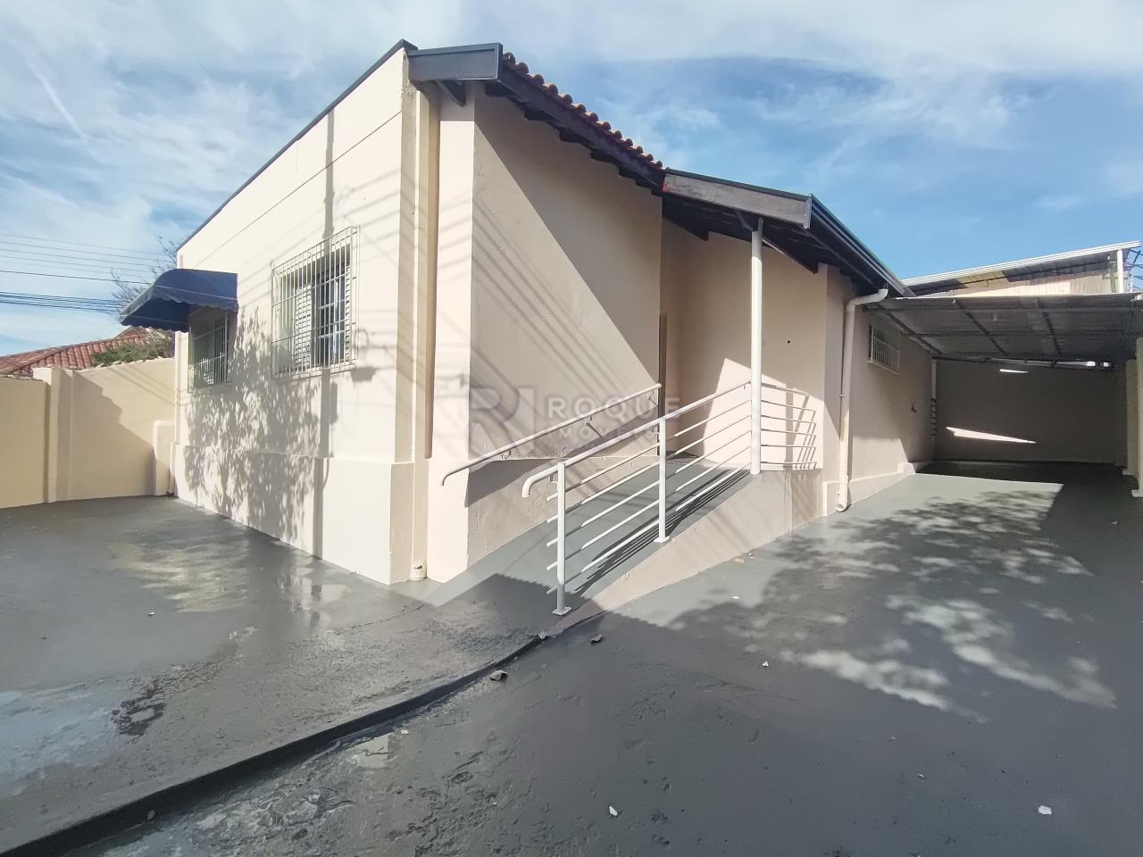 Casa Residencial para aluguel no bairro Vila Claudia: Garagem