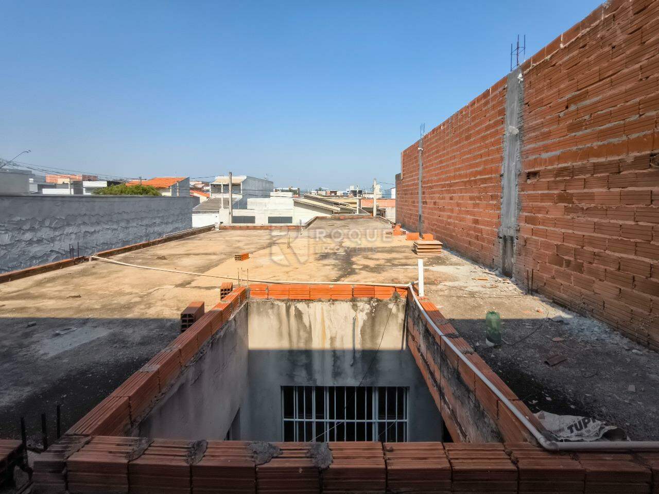 Casa Residencial à venda no bairro Jardim dos Jequitibás: LAJE