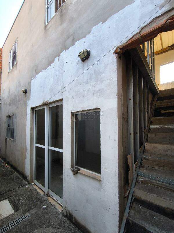 Casa Residencial à venda no bairro Jardim dos Jequitibás: FRENTE