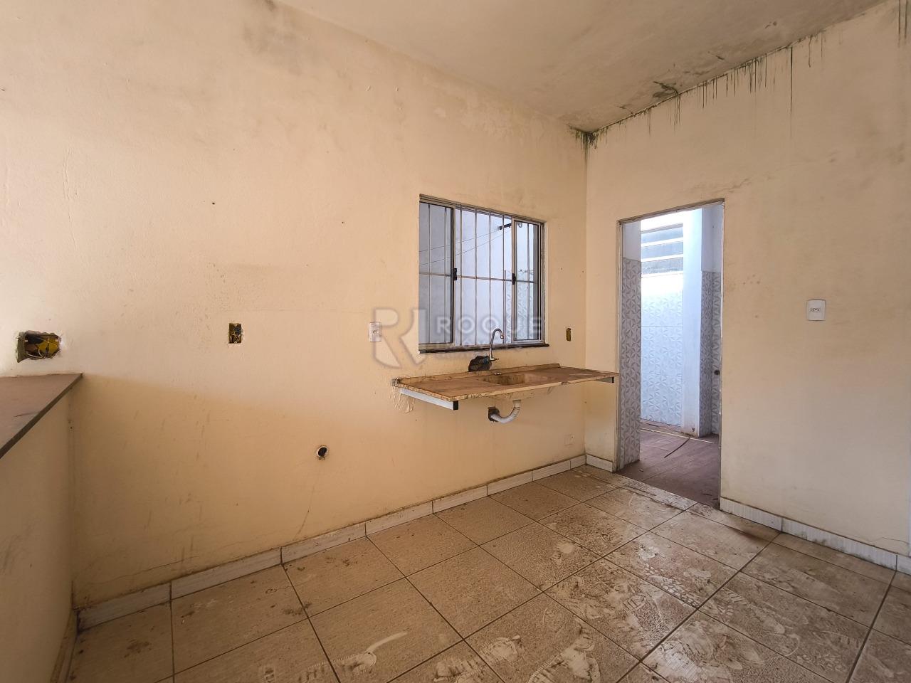 Casa Residencial à venda no bairro Jardim dos Jequitibás: COZINHA