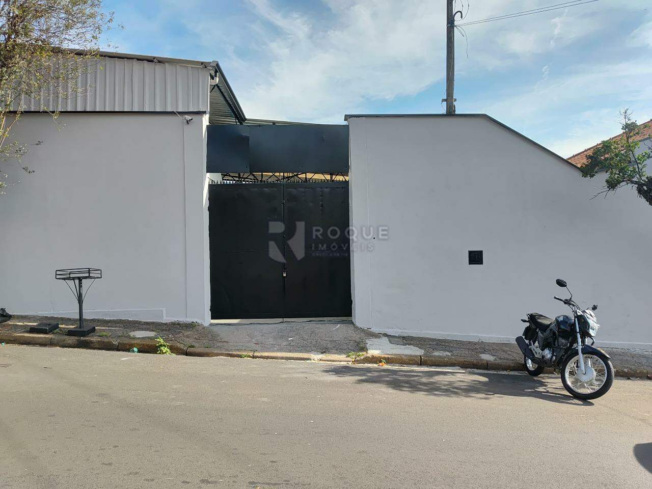 Barracão/Galpão para aluguel no bairro Vila Claudia: Fachada