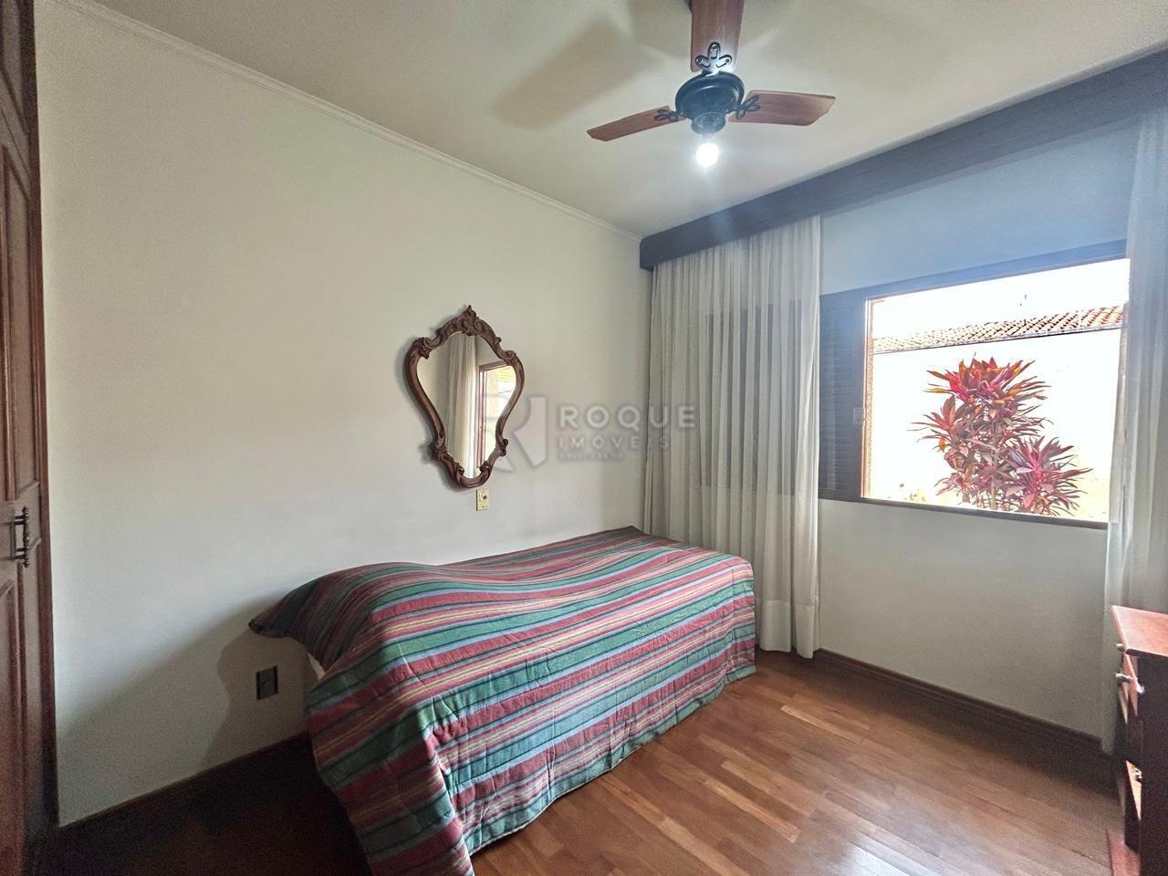 Casa Residencial à venda no bairro Vila São Geraldo: 