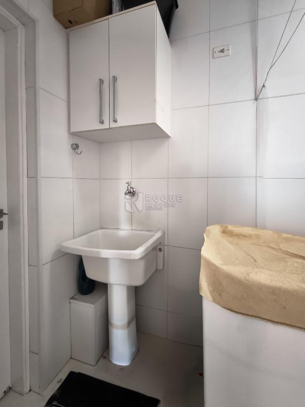 Apartamento à venda no bairro Centro: LAVANDERIA