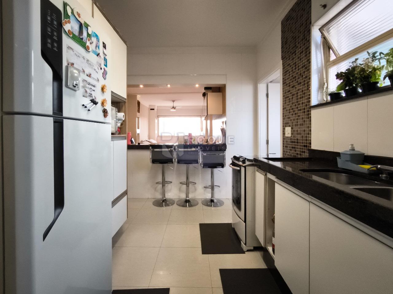 Apartamento à venda no bairro Centro: COZINHA
