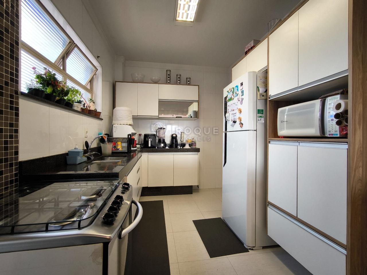 Apartamento à venda no bairro Centro: COZINHA