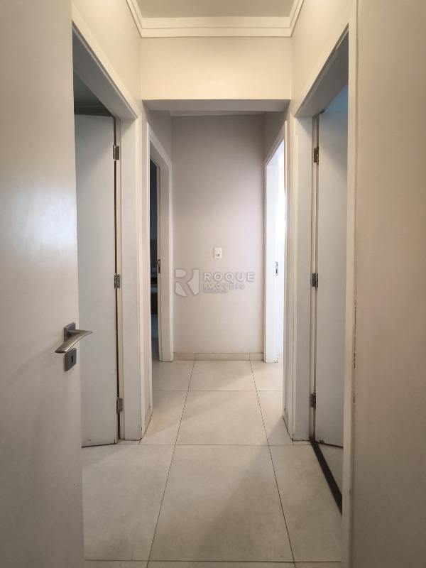 Apartamento à venda no bairro Centro: CORREDOR INTERNO