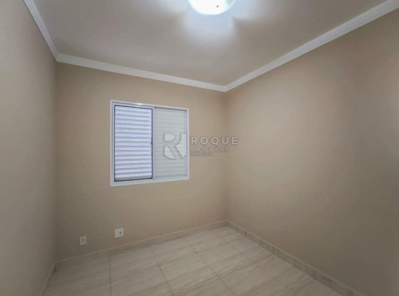 Apartamento à venda no bairro Jardim Esmeralda: Dormitório 2