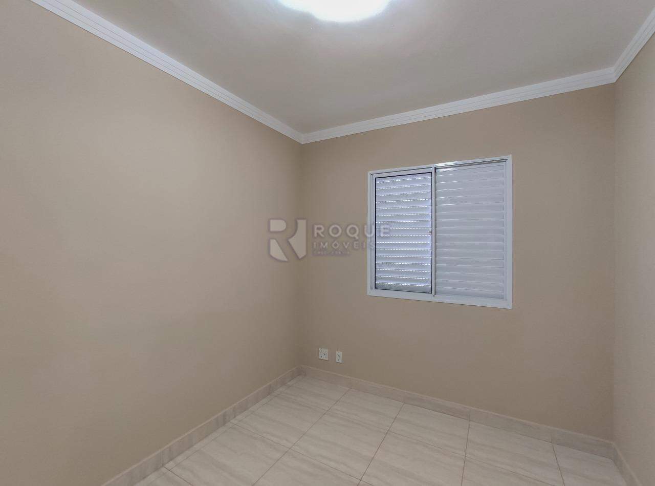 Apartamento à venda no bairro Jardim Esmeralda: Dormitório 1