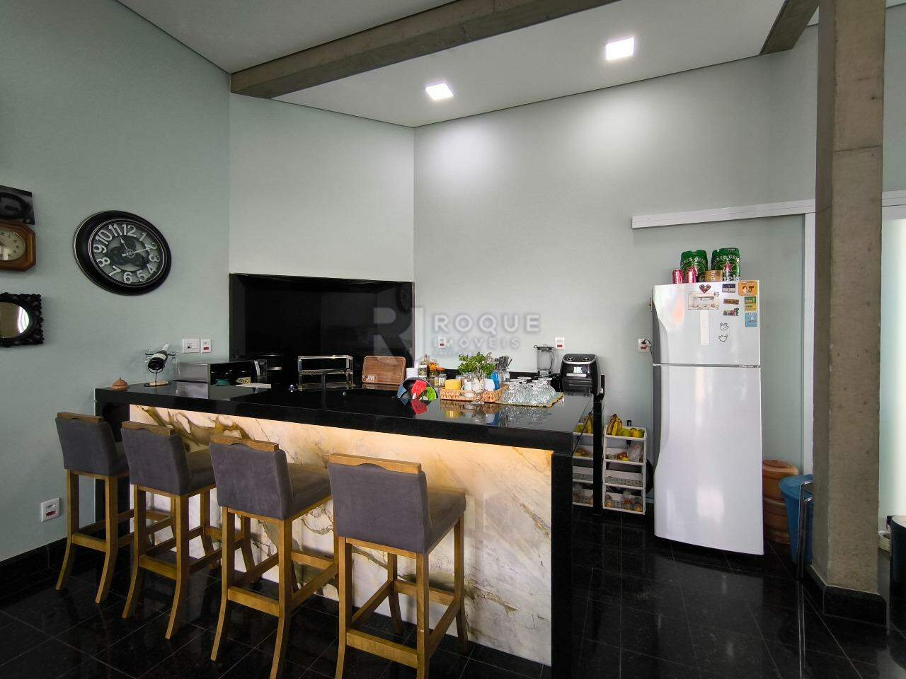 Casa Residencial à venda no bairro Jardim Lagoa Nova: COZINHA