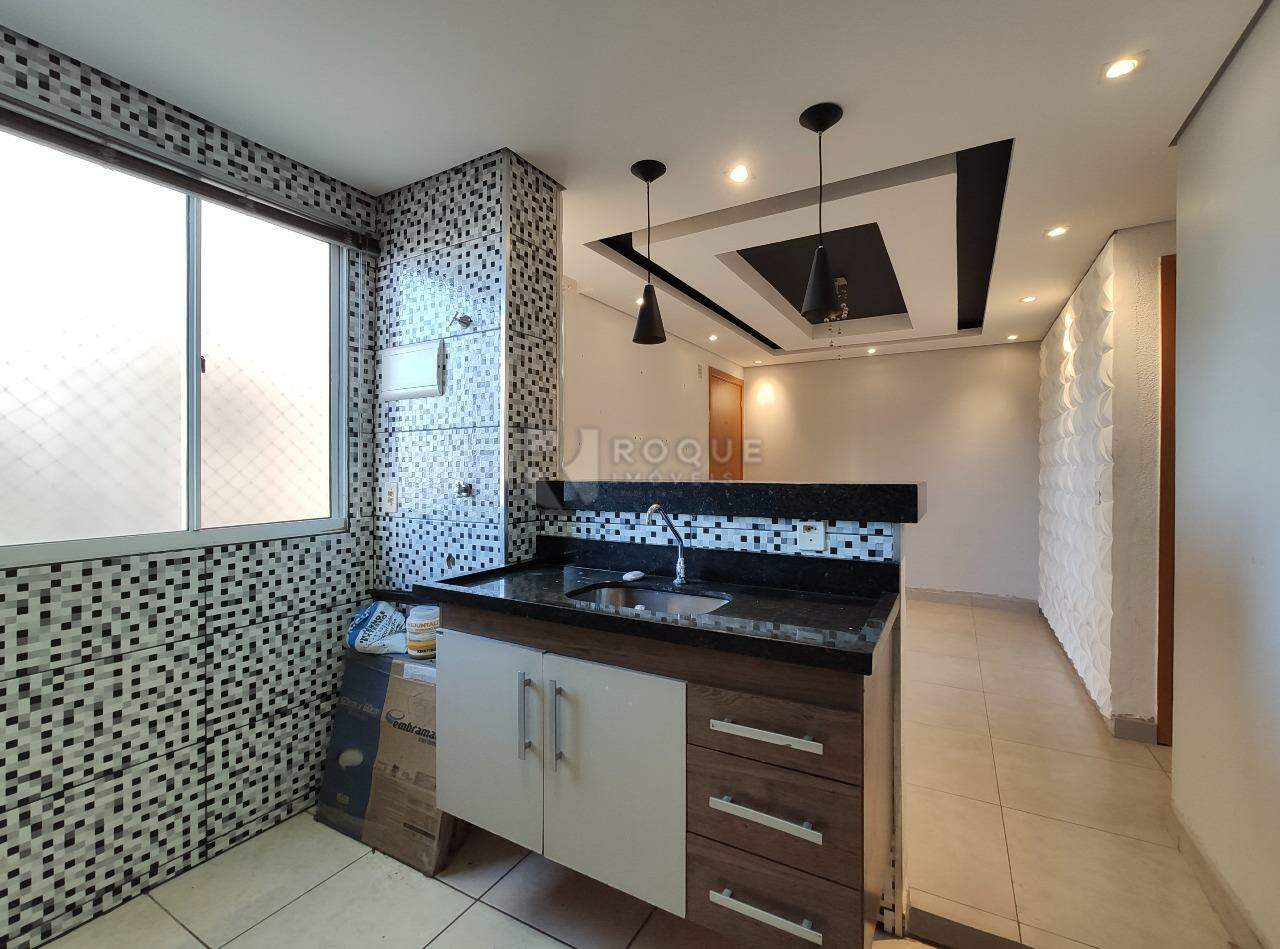 Apartamento para aluguel no bairro Residencial Costa Verde: Cozinha 