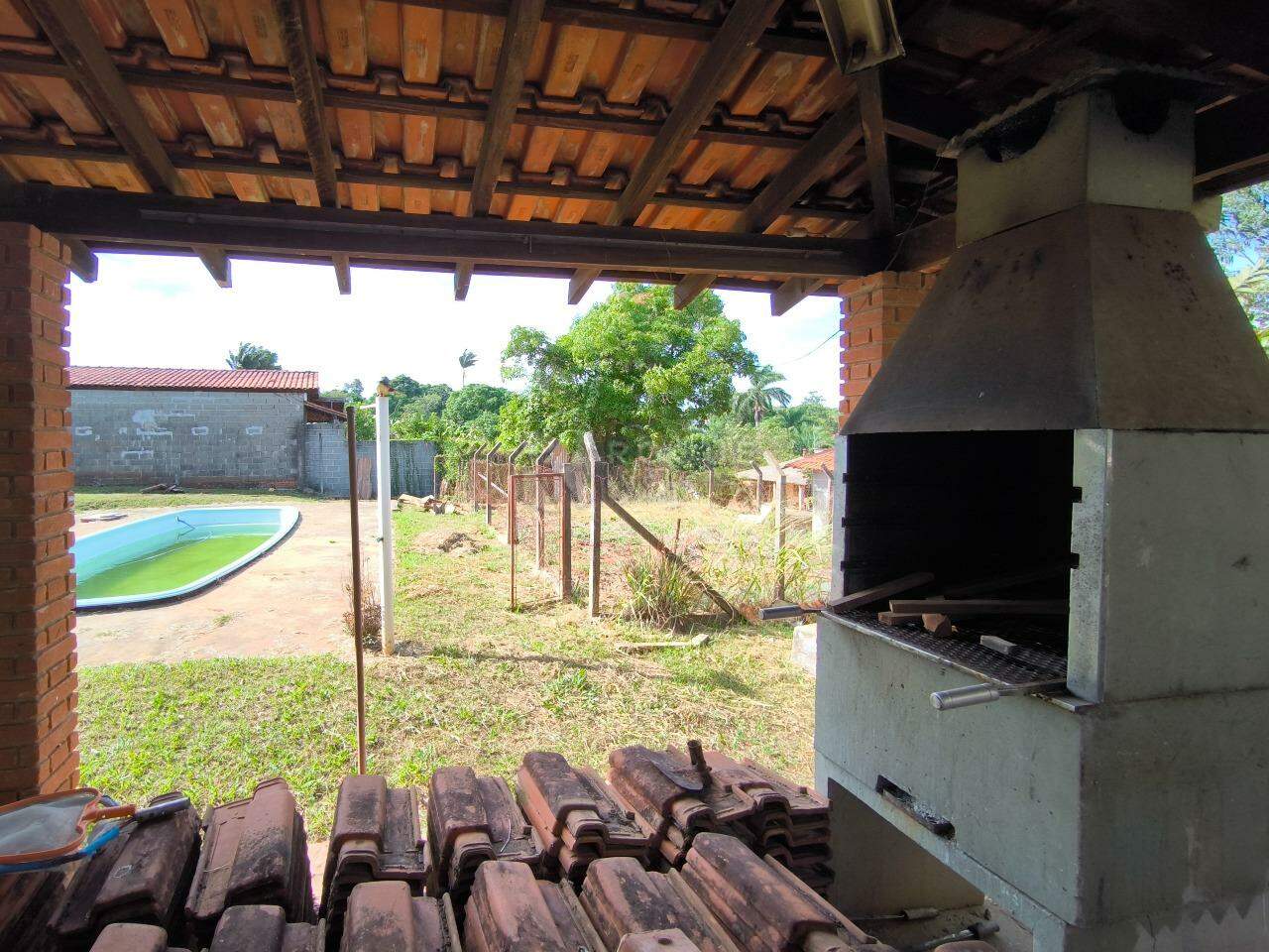 Chácara à venda no bairro Bairro dos Pires: CHURRASQUEIRA