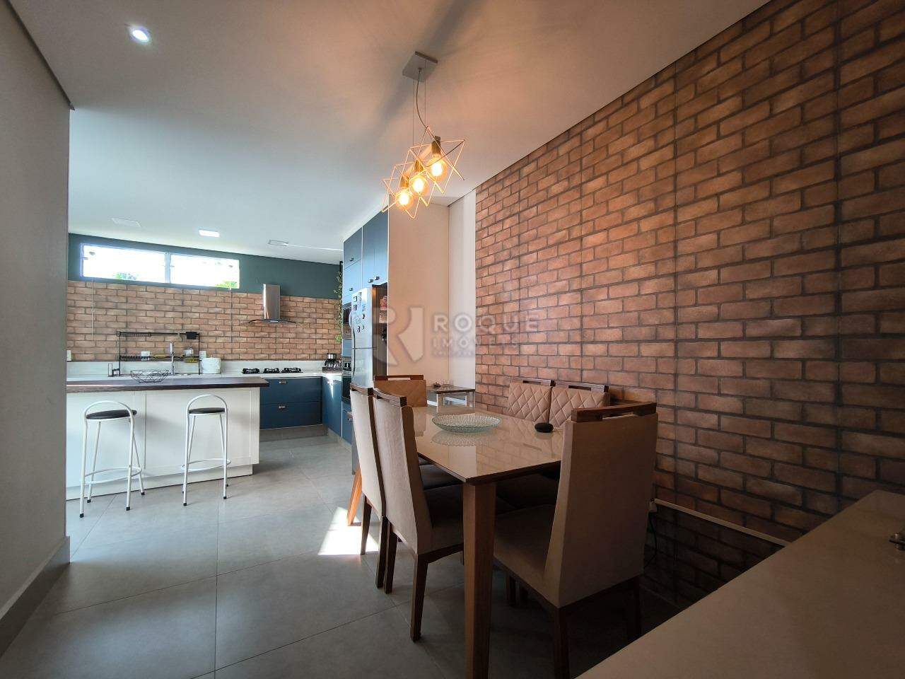 Casa em condomínio à venda no bairro Residencial Itamaracá: SALA DE JANTAR