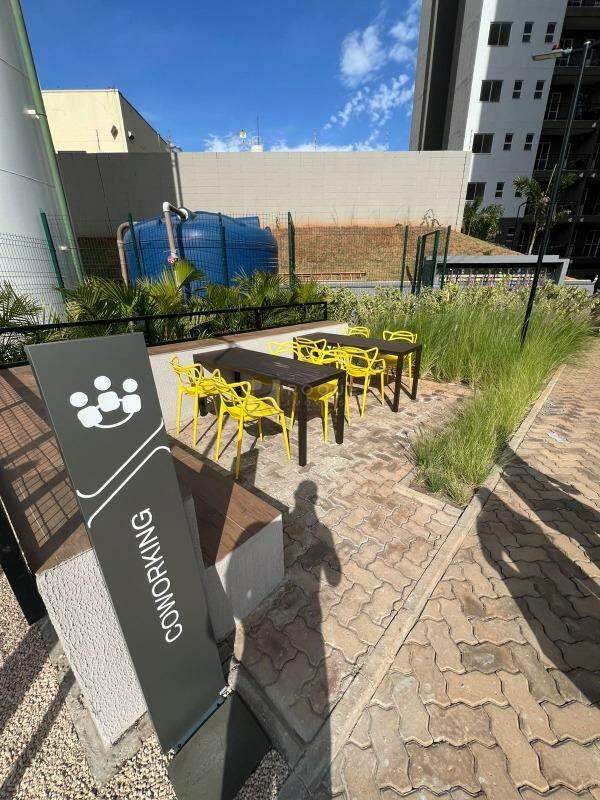 Apartamento à venda no bairro Jardim Esteves: 
