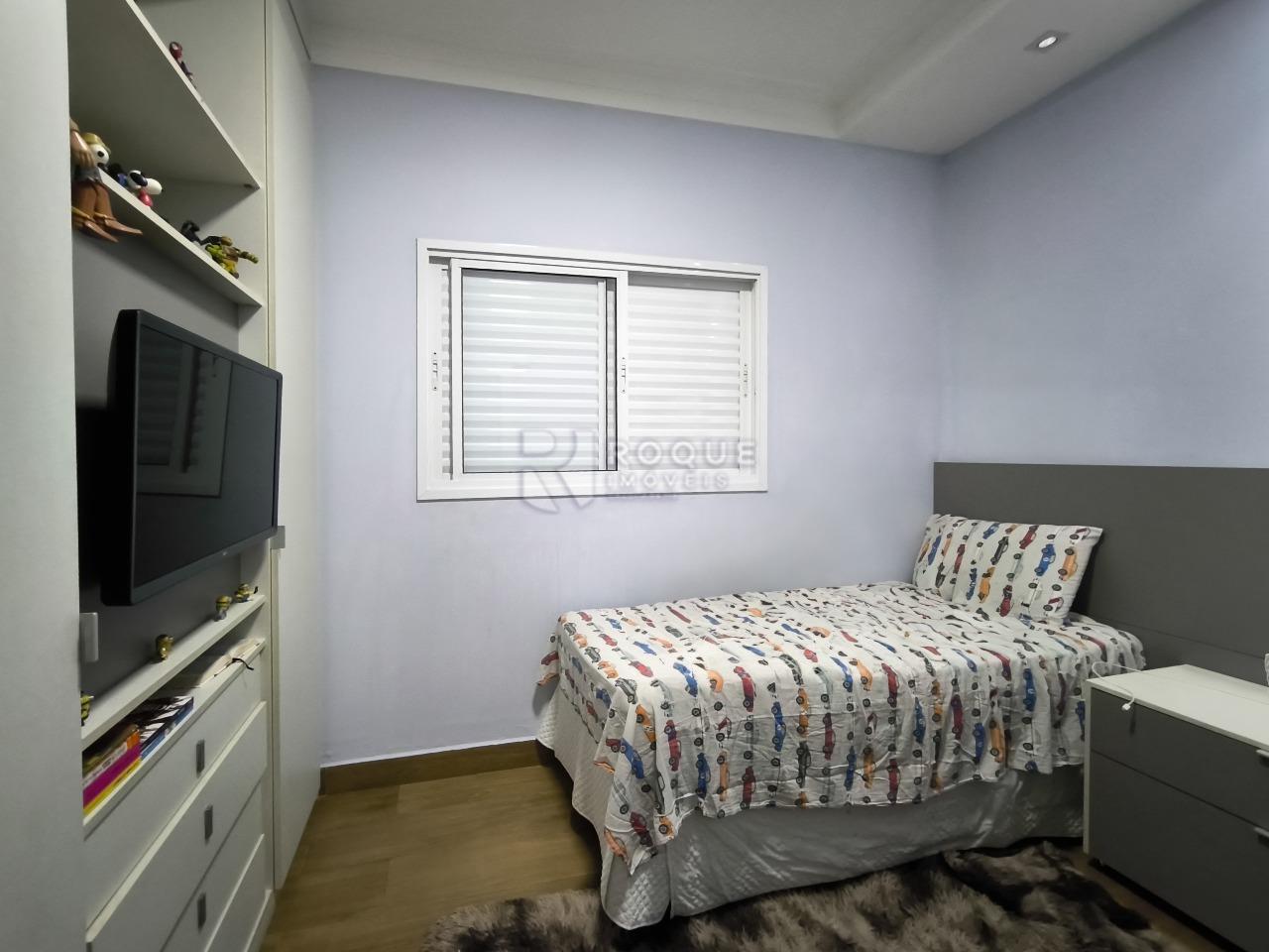 Casa Residencial à venda no bairro Jardim Santana: DORMITÓRIO 1