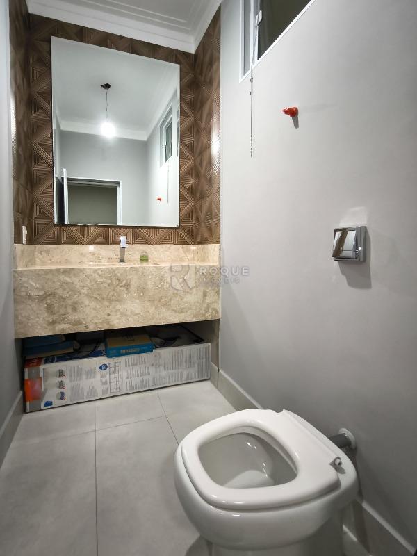 Casa Residencial à venda no bairro Jardim Santana: LAVABO