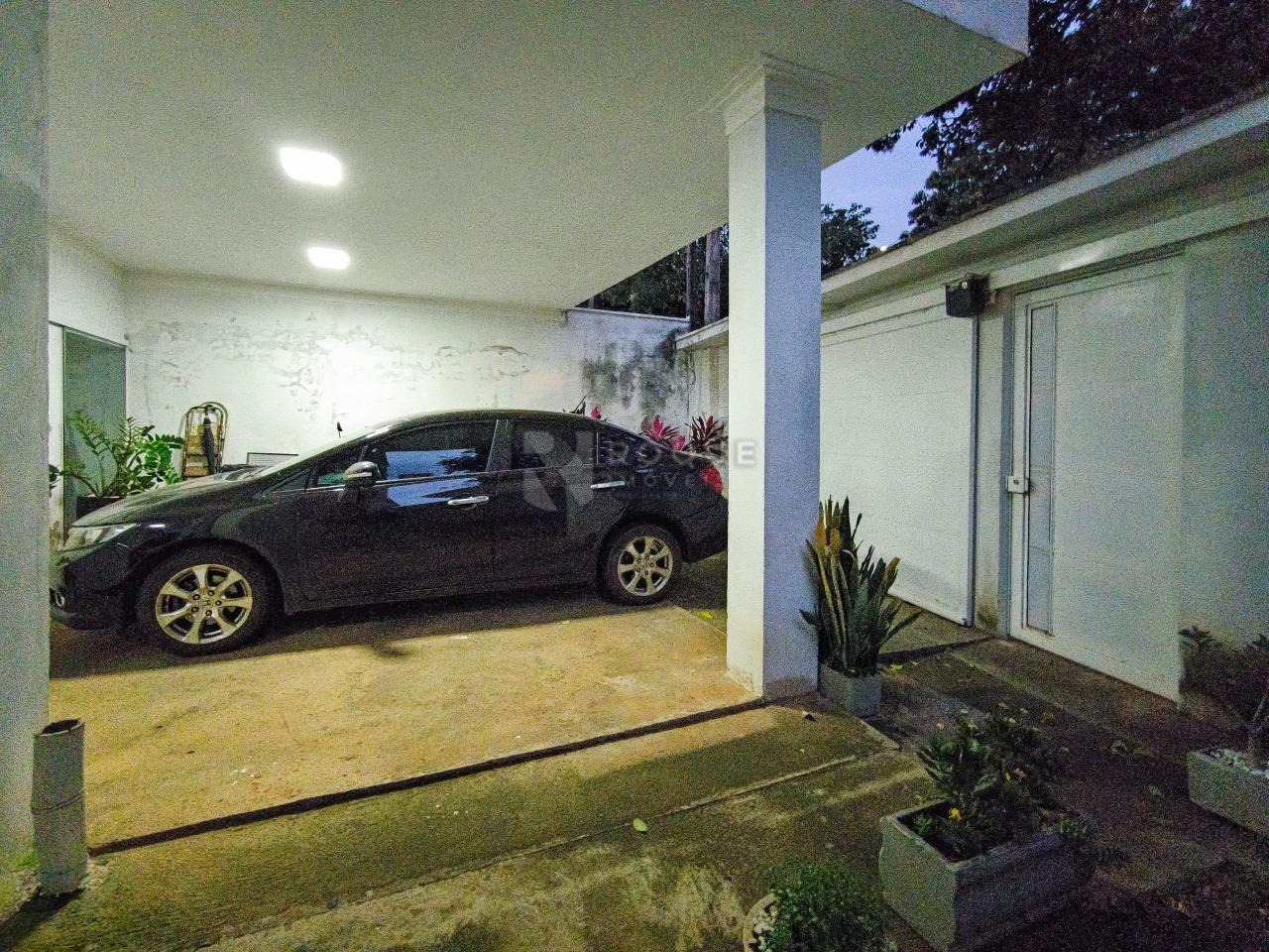 Casa Residencial à venda no bairro Jardim Santana: GARAGEM