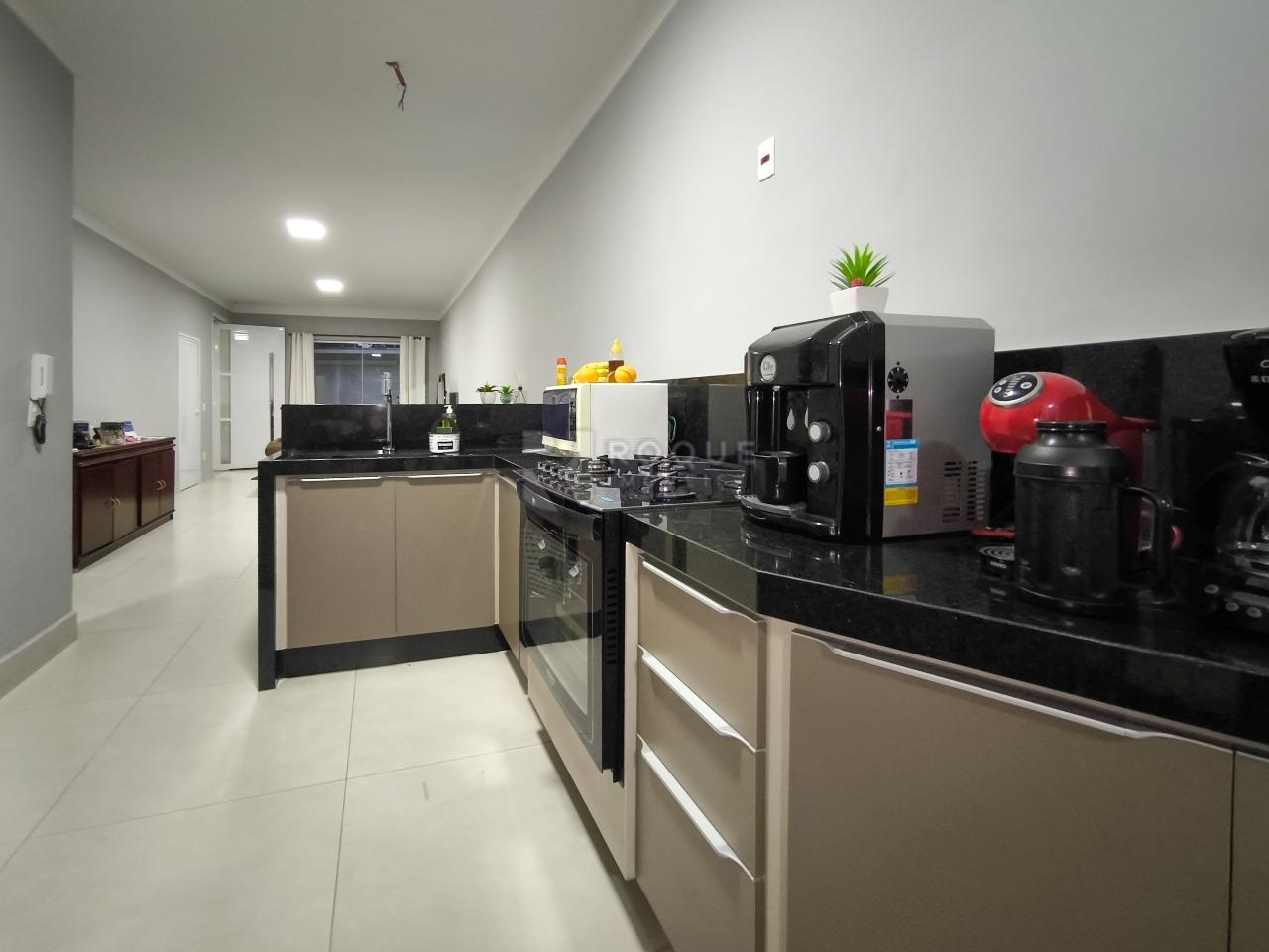 Casa Residencial à venda no bairro Jardim Santana: COZINHA