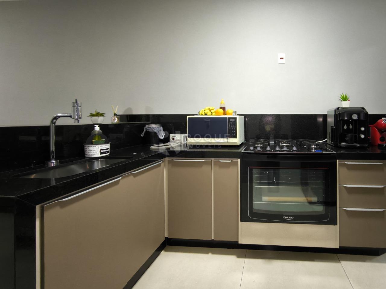 Casa Residencial à venda no bairro Jardim Santana: COZINHA