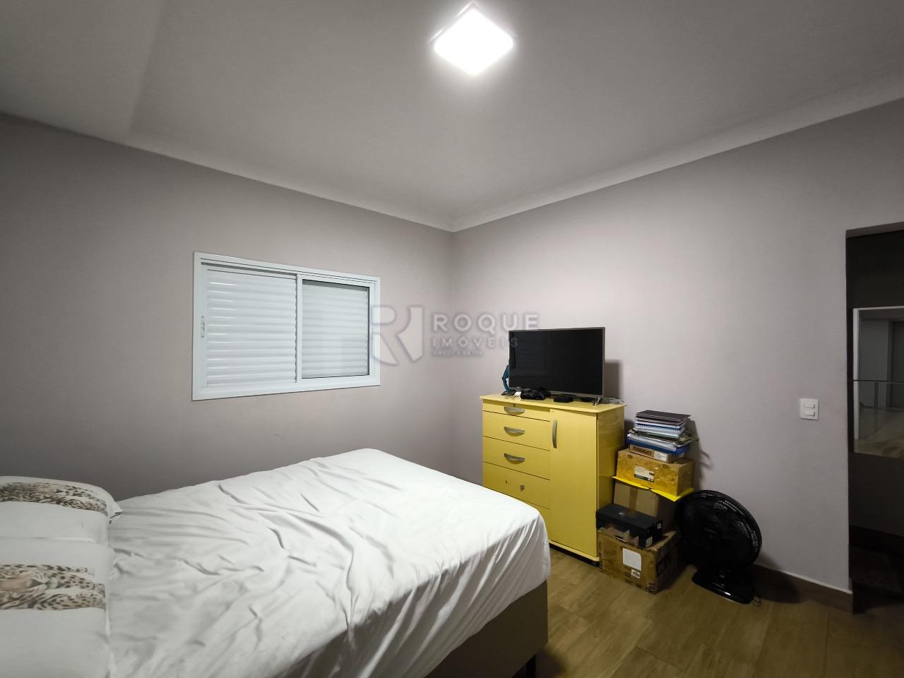 Casa Residencial à venda no bairro Jardim Santana: SUÍTE