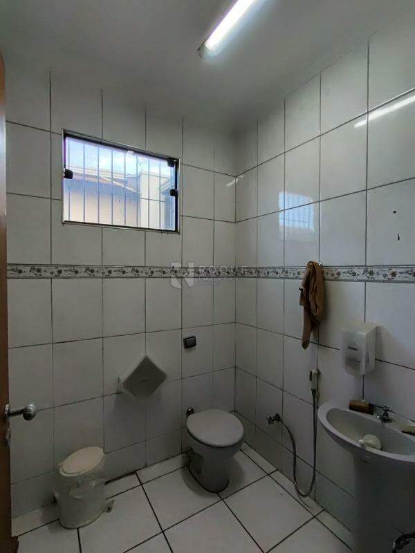 Barracão/Galpão para aluguel no bairro Jardim Grêmio: WC