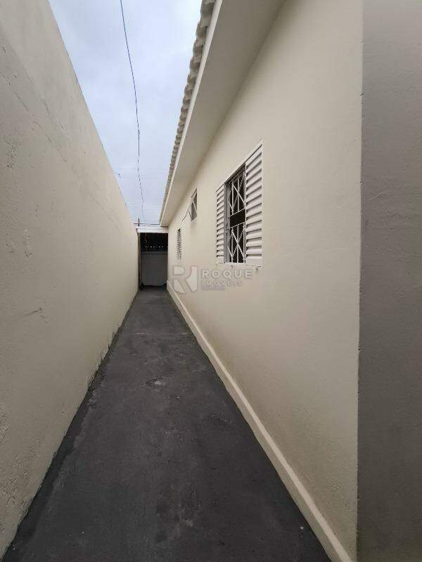 Casa Residencial à venda no bairro Jardim Parque Novo Mundo: LATERAL EXTERNA