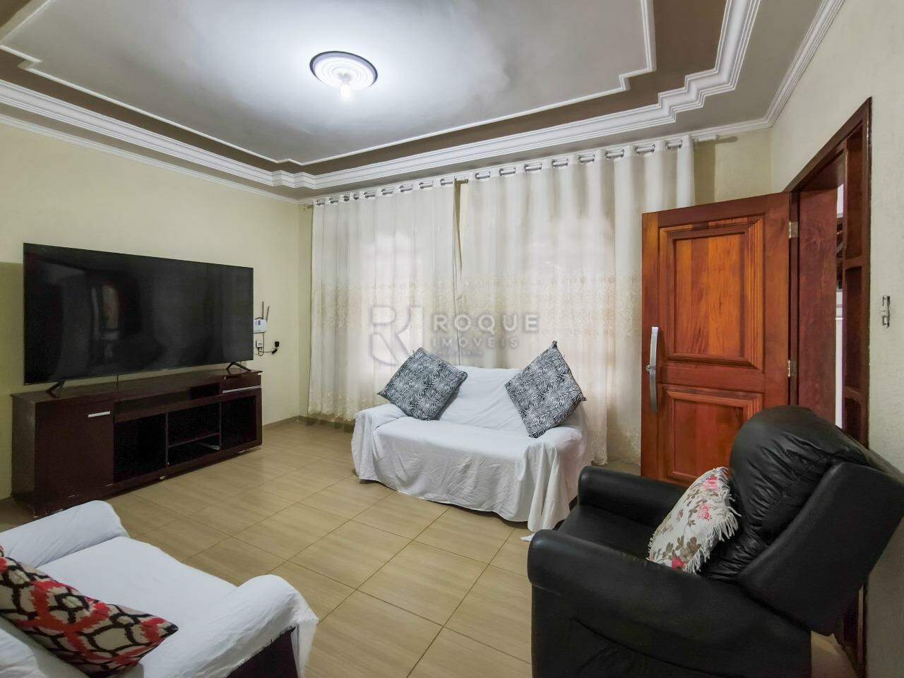 Casa Residencial à venda no bairro Jardim Parque Novo Mundo: SALA DE ESTAR
