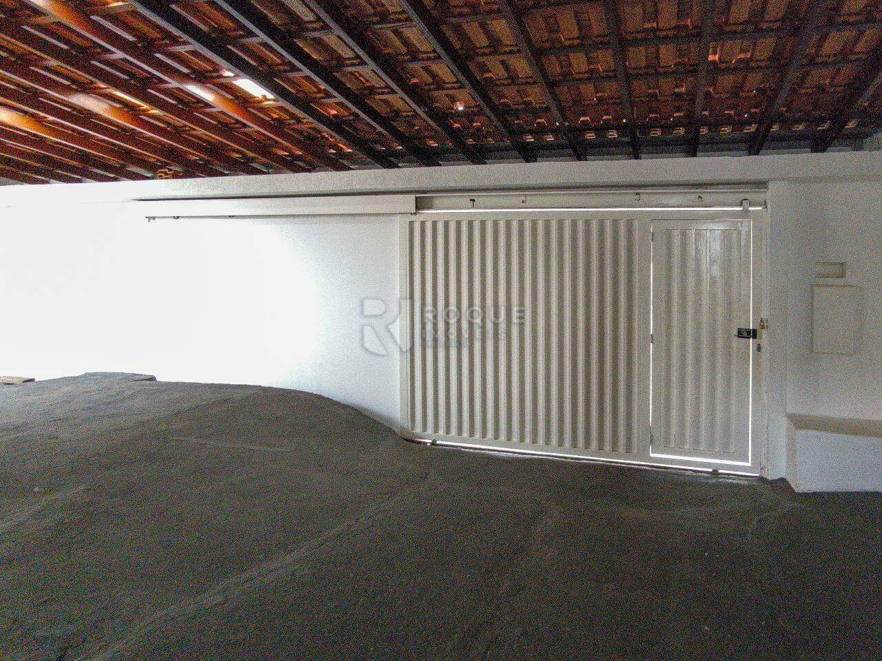 Casa Residencial à venda no bairro Jardim Parque Novo Mundo: ENTRADA