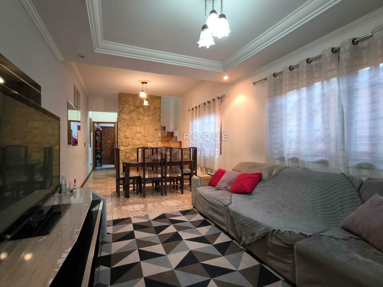 Casa Residencial à venda no bairro Jardim Ouro Verde: SALA DE ESTAR