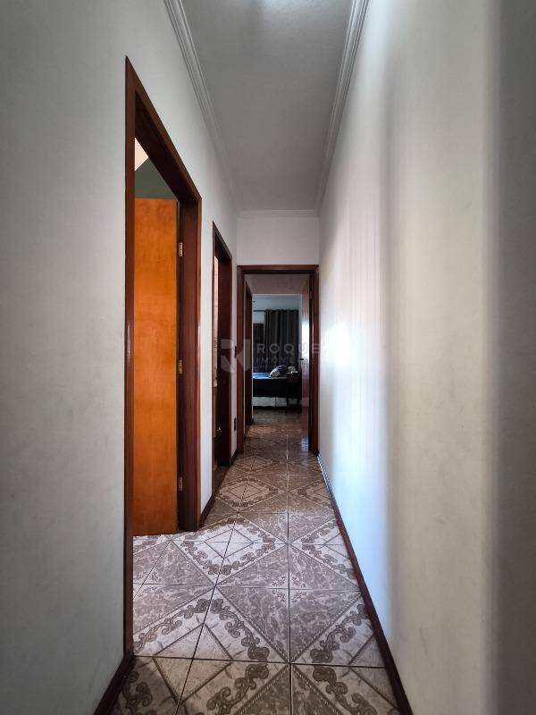 Casa Residencial à venda no bairro Jardim Ouro Verde: CORREDOR INTERNO