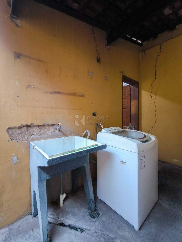 Casa Residencial à venda no bairro Jardim Ouro Verde: LAVANDERIA