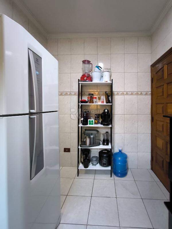 Casa Residencial à venda no bairro Jardim Ouro Verde: COZINHA