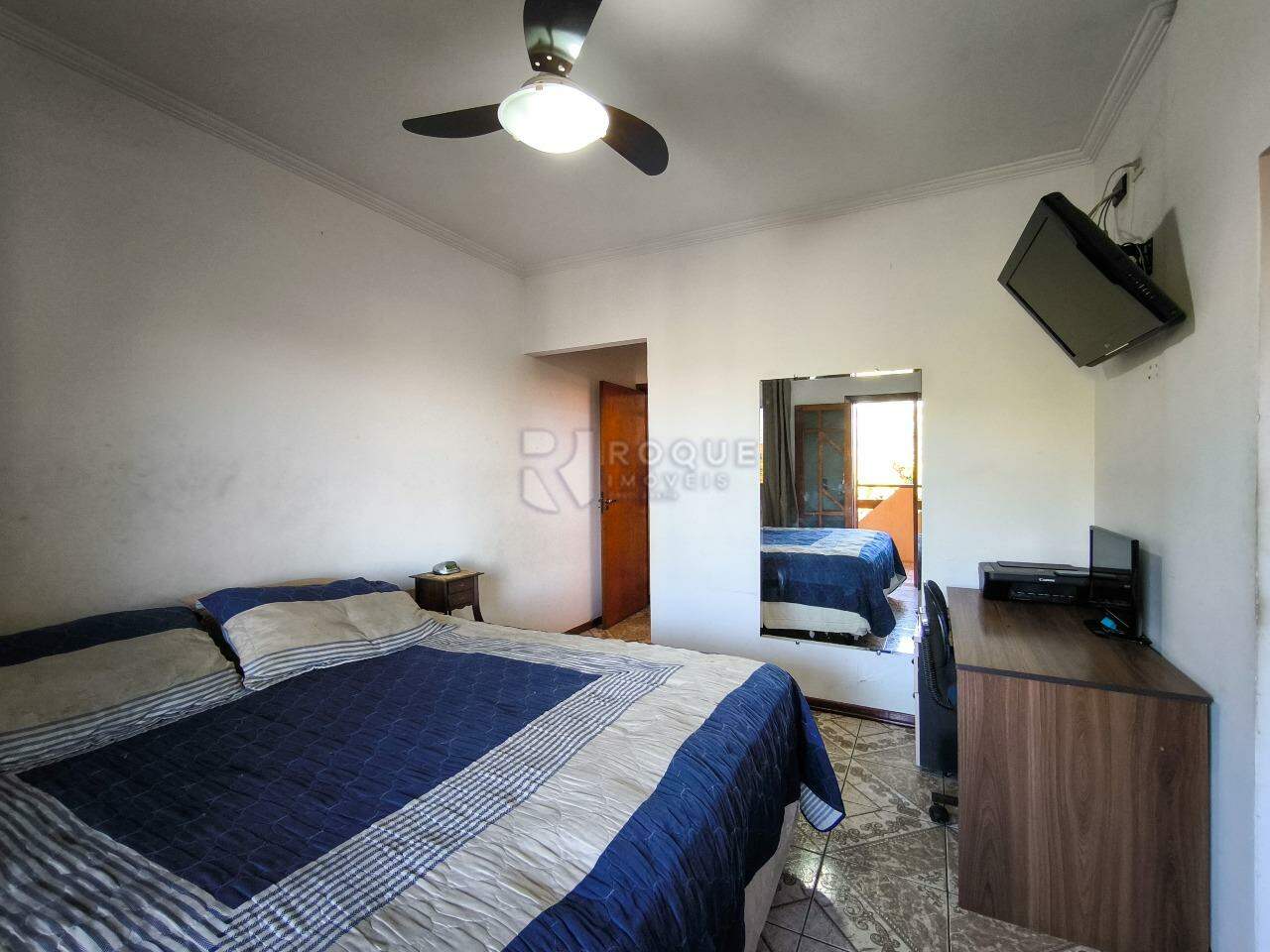 Casa Residencial à venda no bairro Jardim Ouro Verde: SUÍTE
