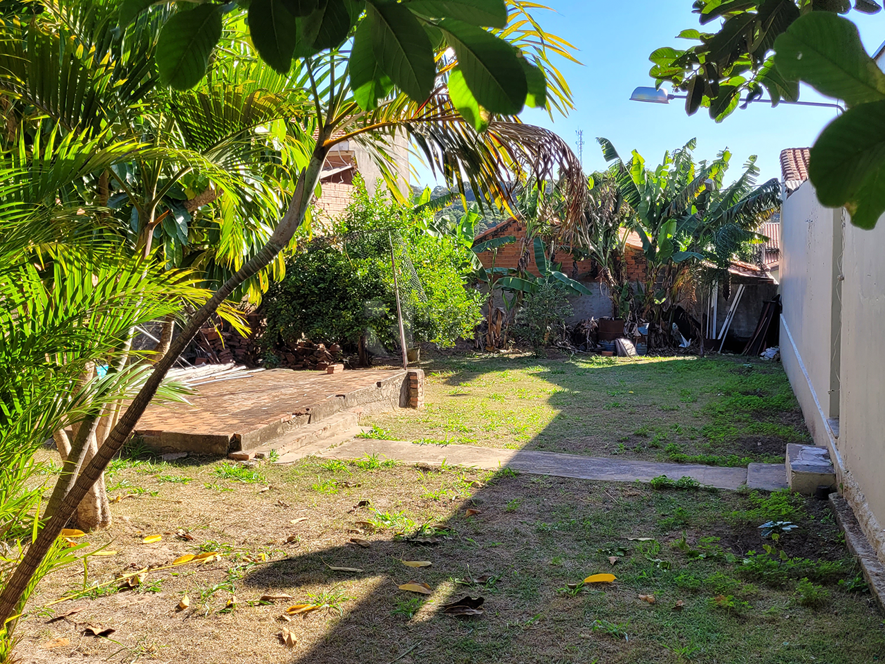 Terreno à venda no bairro Parque das Nações: 