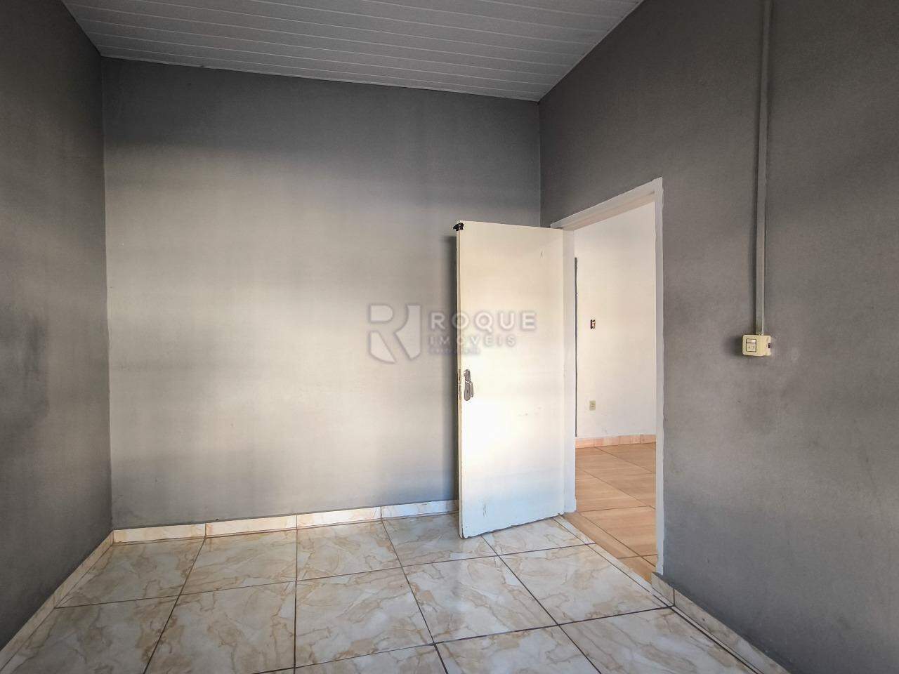 Casa Residencial à venda no bairro Centro: DORMITÓRIO 1