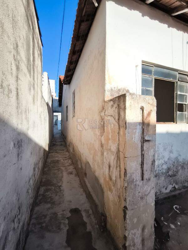Casa Residencial à venda no bairro Centro: ACESSO CASA 2