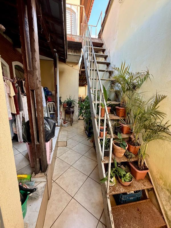 Casa Residencial à venda no bairro Jardim Bandeirantes: 