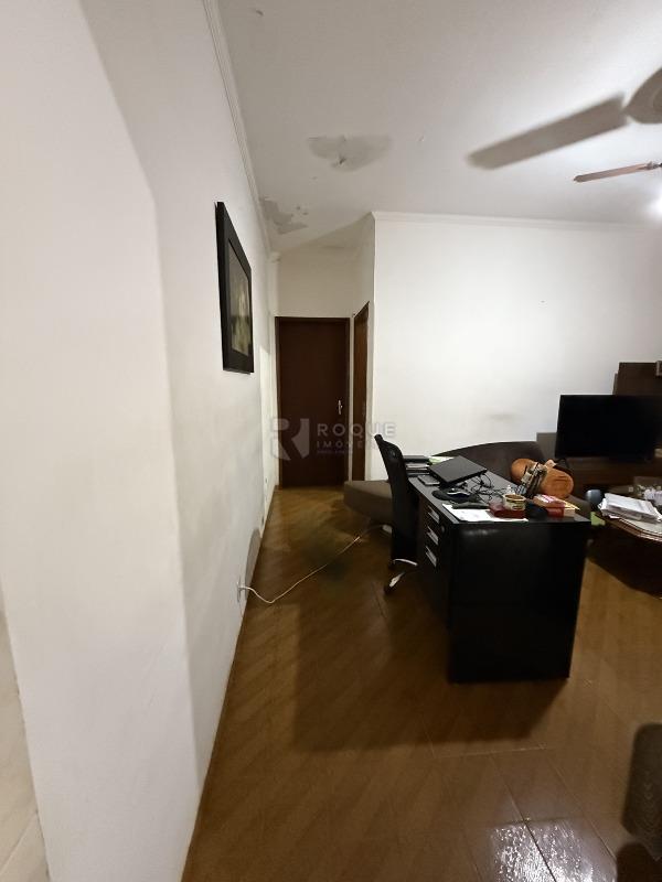 Casa Residencial à venda no bairro Jardim Bandeirantes: 