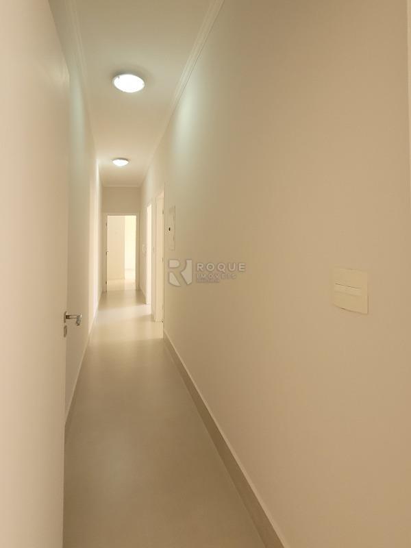 Casa em condomínio à venda no bairro Parque Residencial Roland: CORREDOR INTERNO 