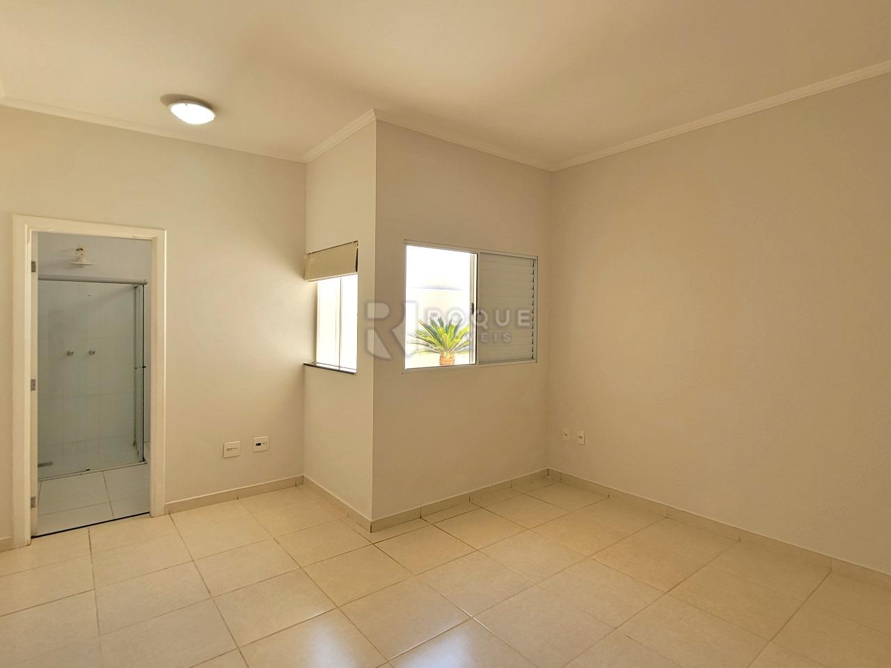 Casa em condomínio à venda no bairro Parque Residencial Roland: SUÍTE 3 