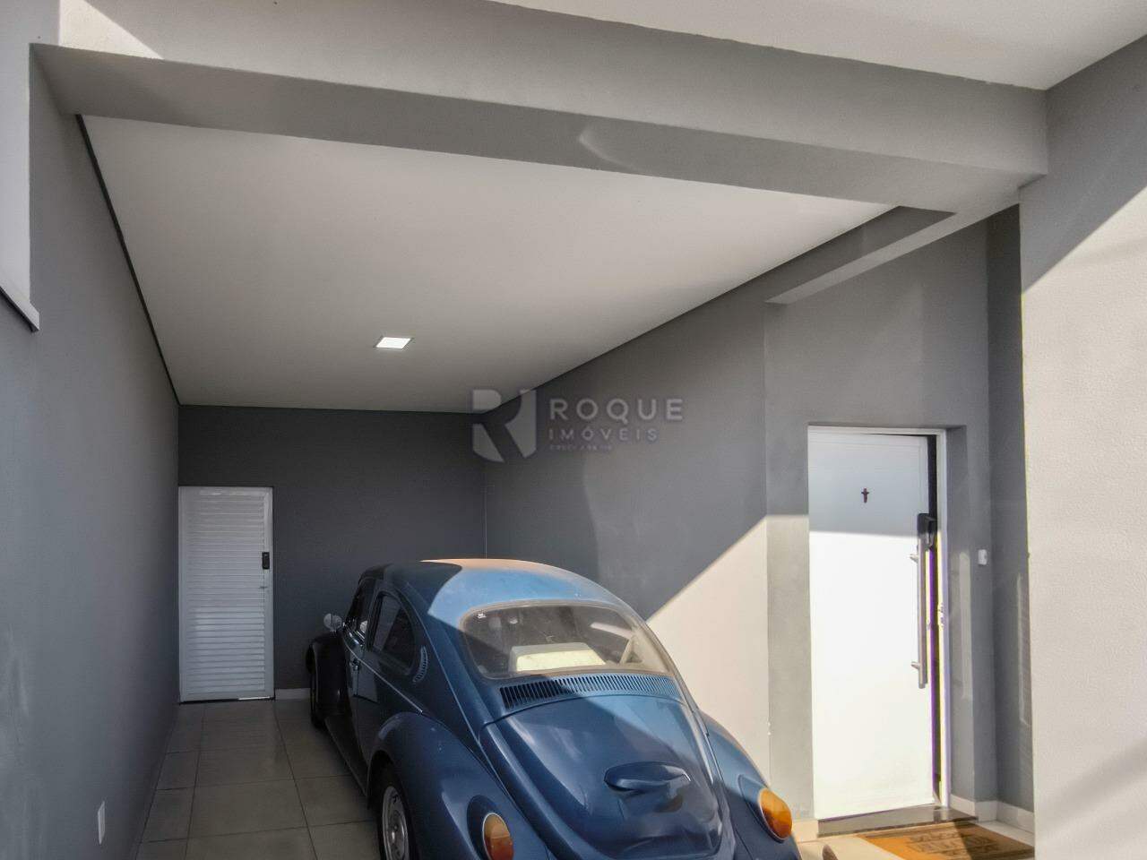 Casa em condomínio à venda no bairro Jardim Residencial Campo Novo: GARAGEM