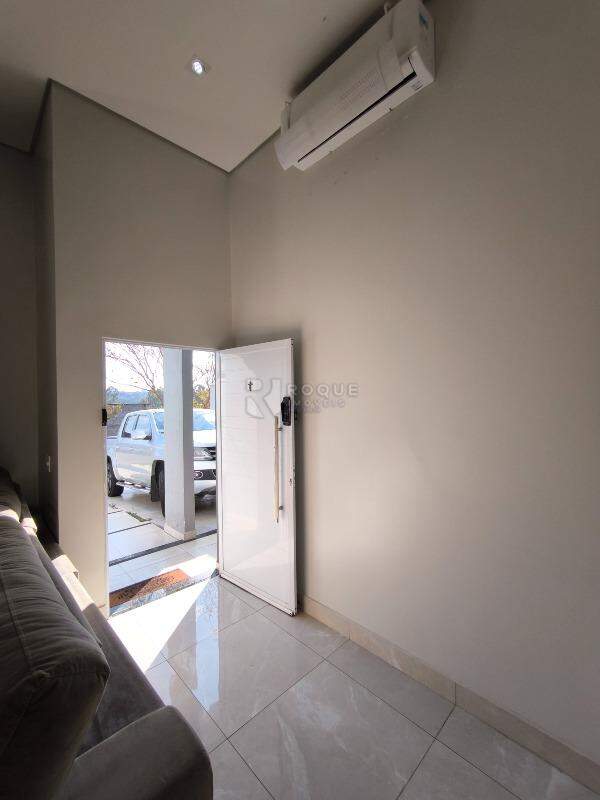 Casa em condomínio à venda no bairro Jardim Residencial Campo Novo: HALL DE ENTRADA